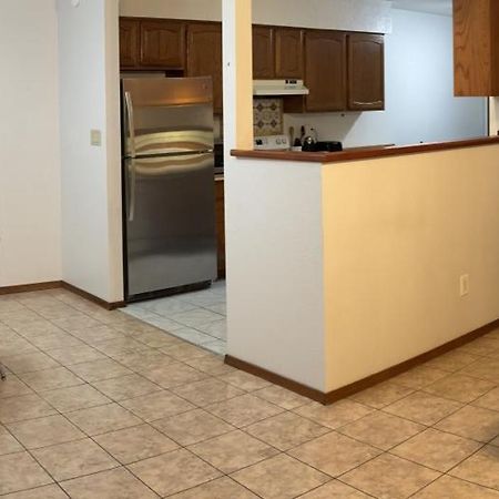 Townhouse, Two Car Garage, Fireplace Back Yard Las Cruces Extérieur photo