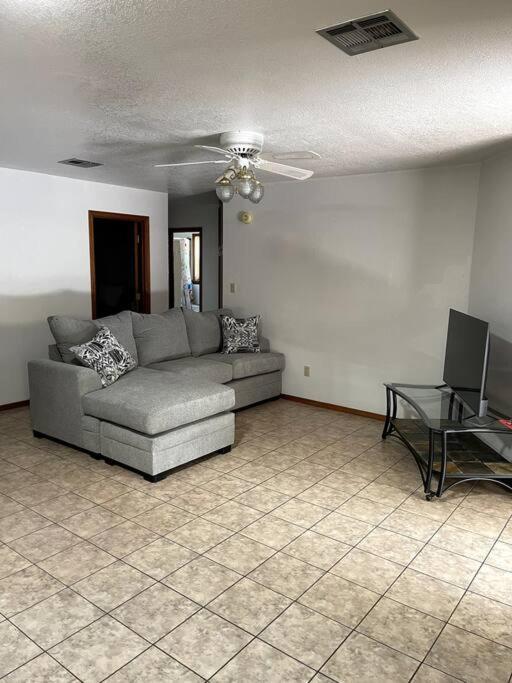 Townhouse, Two Car Garage, Fireplace Back Yard Las Cruces Extérieur photo