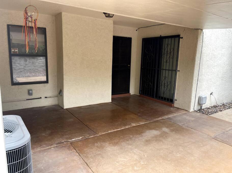 Townhouse, Two Car Garage, Fireplace Back Yard Las Cruces Extérieur photo