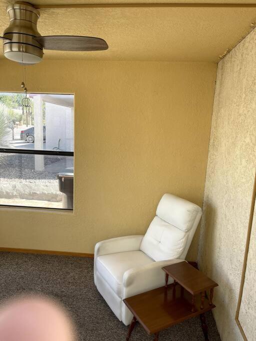 Townhouse, Two Car Garage, Fireplace Back Yard Las Cruces Extérieur photo